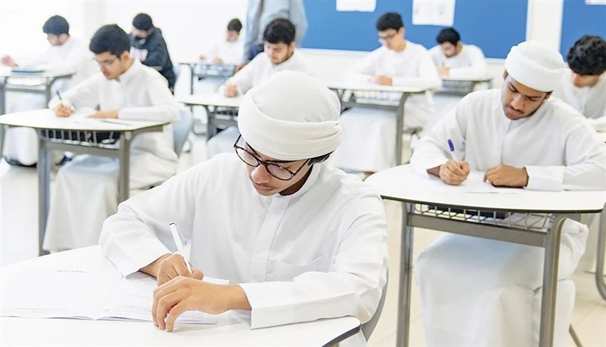 الإمارات: احتساب غياب الطالب في أيام الجمعة.. بيومين