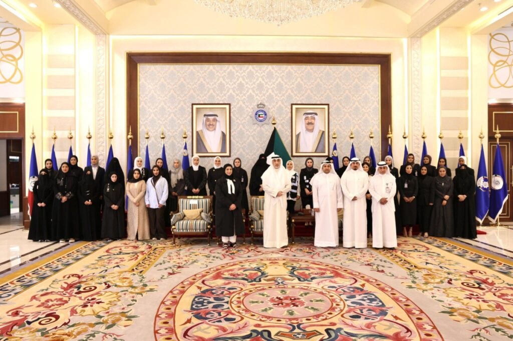 اليوسف يشهد أداء القسم لـ 95 مفتشاً من القوى العاملة