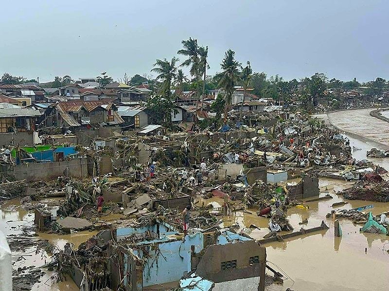 ارتفاع حصيلة ضحايا الإعصار «كالمايغي» في الفلبين إلى 66 قتيلا