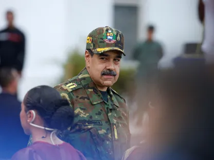 ترمب: اعتقلنا مادورو وزوجته وترحيلهما جوا إلى خارج فنزويلا