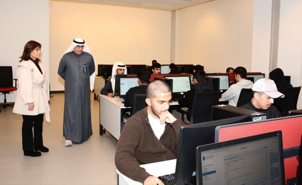 بمشاركة 2931 طالبًا وطالبة.. جامعة الكويت تعقد اختبارات القدرات الأكاديمية للفرصة الأولى