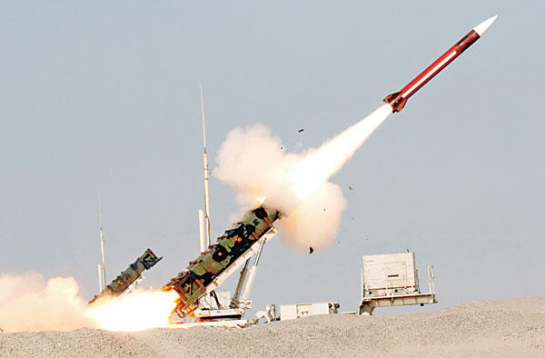 الجيش الكويتي: تعاملنا ﻣﻊ ﺻﻮاريخ ﺟﻮية ﺗﻢ رﺻﺪها ﻓﻲ اﻟﻤﺠﺎل اﻟﺠﻮي