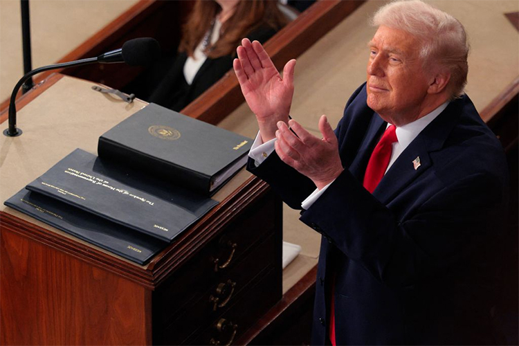 ترامب يحطم الرقم القياسي لأطول خطاب عن حالة الاتحاد