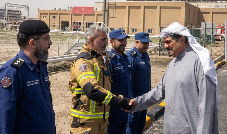 رئيس مجلس الوزراء يقوم بزيارة تفقدية إلى مطار الكويت الدولي