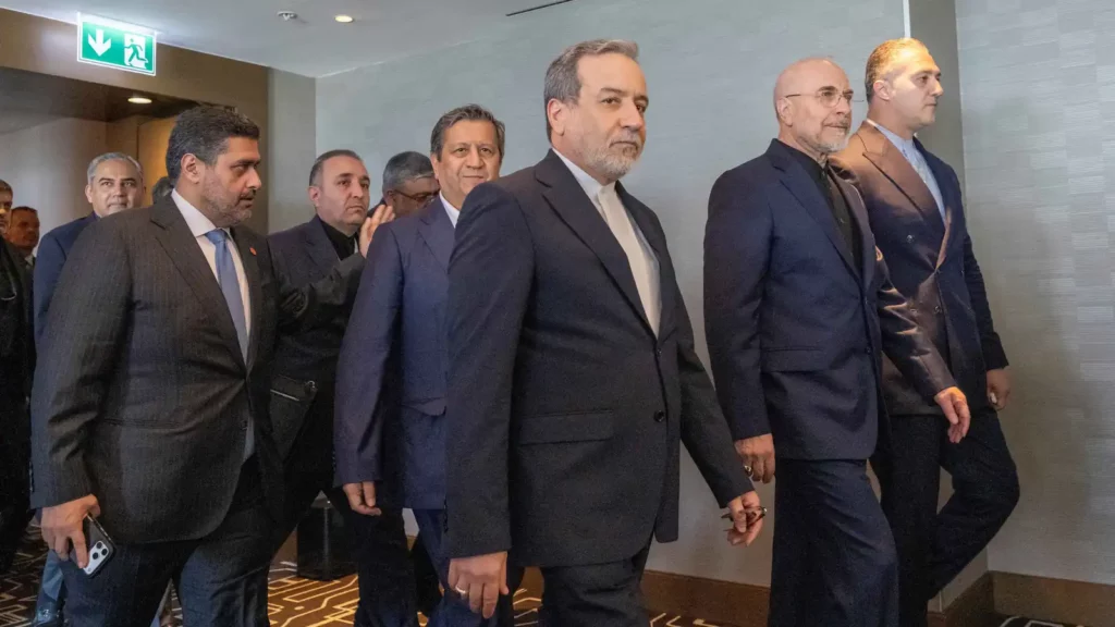 بعد 18 ساعة من المباحثات.. لماذا غادر الوفد الإيراني سويسرا؟