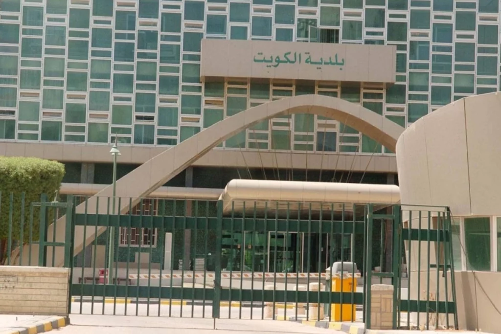 البلدية تحدد مواعيد دفن الجنائز خلال فصل الصيف.. ابتداءً من اليوم