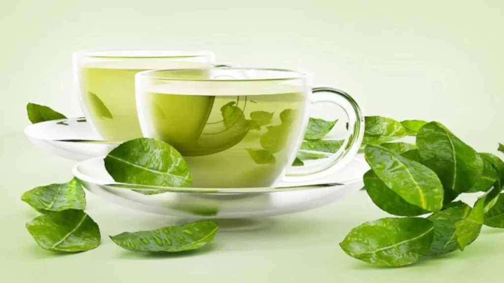 الشاي الأخضر أفضل مشروب لصحة القلب بعد العشاء